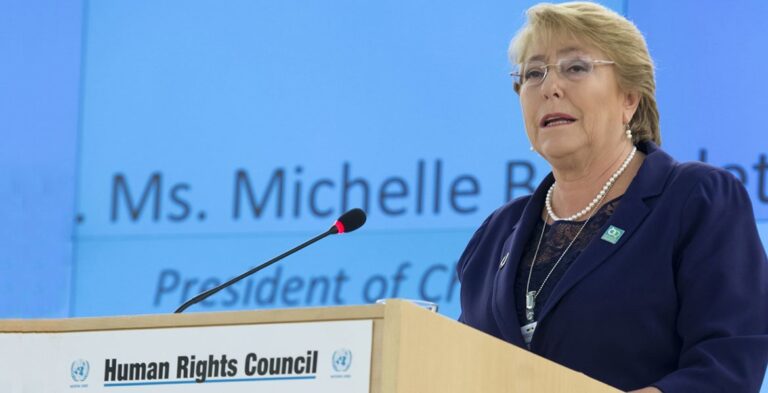 UN HUMAN RIGHTS COMMISSIONER VISITS CHINA #399